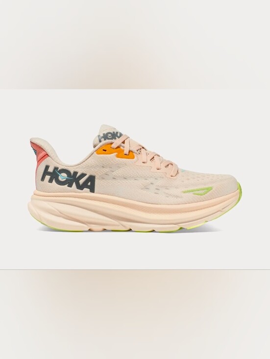 Hoka Shoes - HOKA Clifton 9 Women's  Vanilla / Astral Size 7.5B